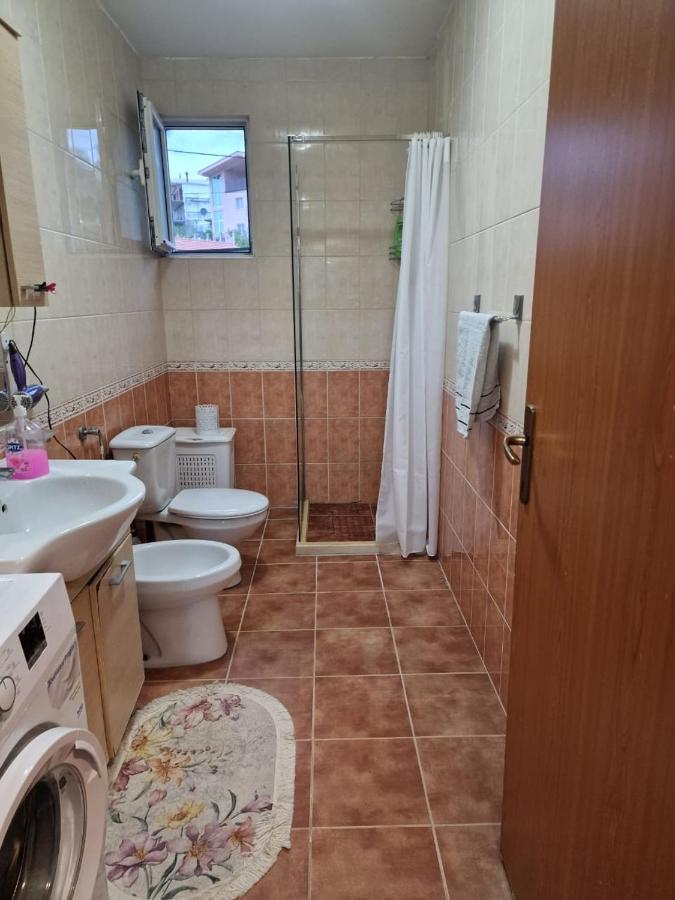 Family Apartment-Dilorena Bar Ngoại thất bức ảnh