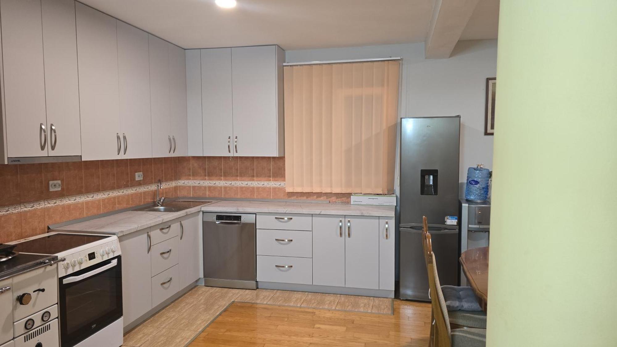 Family Apartment-Dilorena Bar Phòng bức ảnh