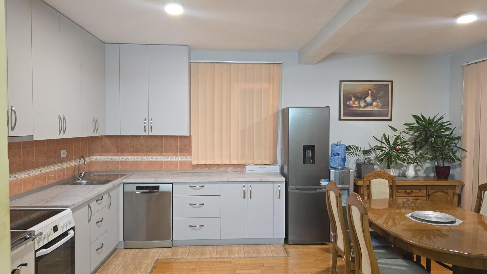 Family Apartment-Dilorena Bar Ngoại thất bức ảnh